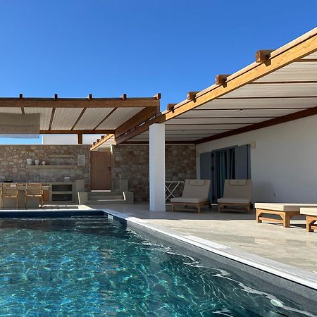 Adriana Luxury Villas Adamantas  Exteriör bild