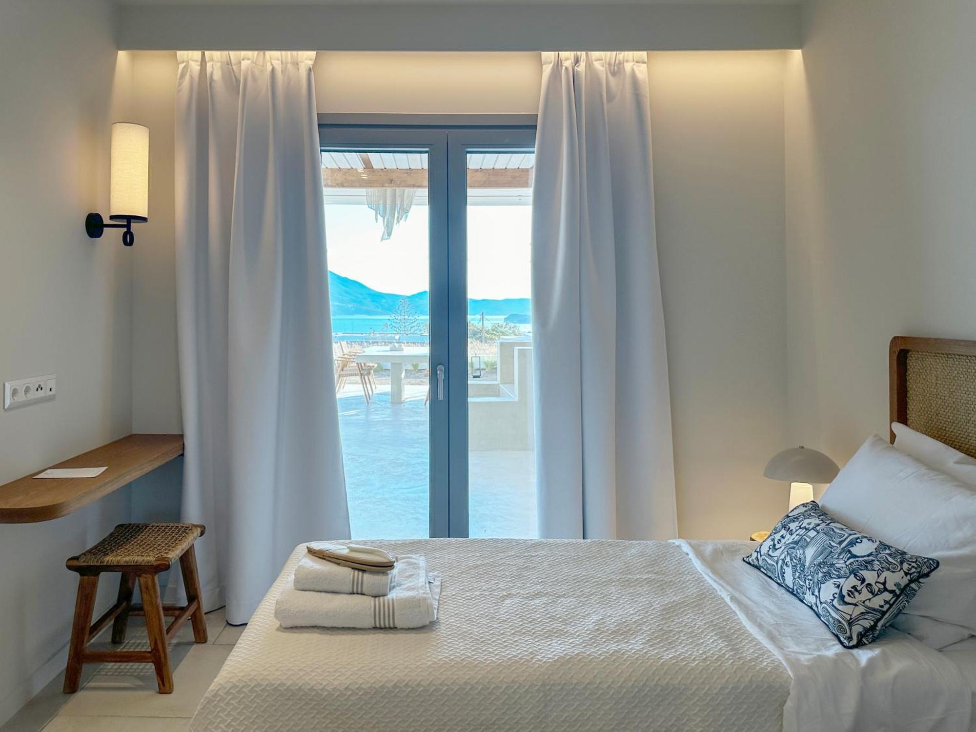 Adriana Luxury Villas Adamantas  Exteriör bild